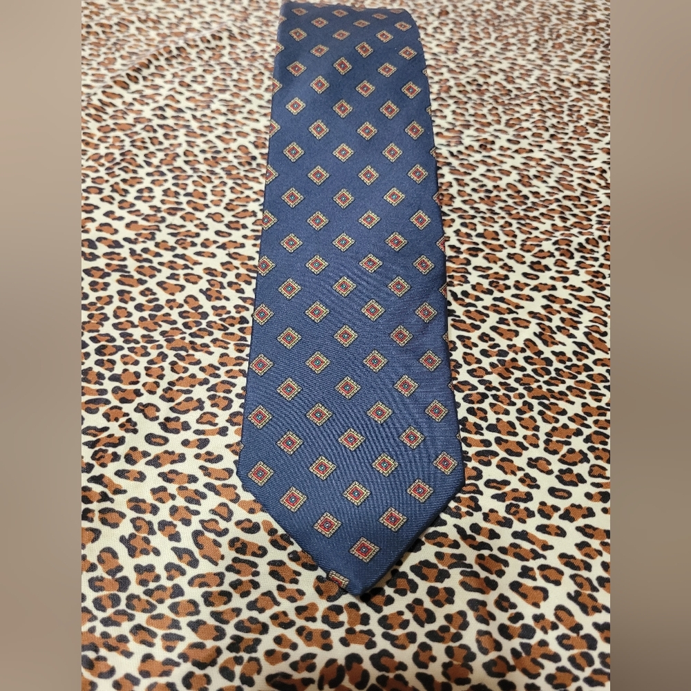 Duxbury Ltd. Tie Xl